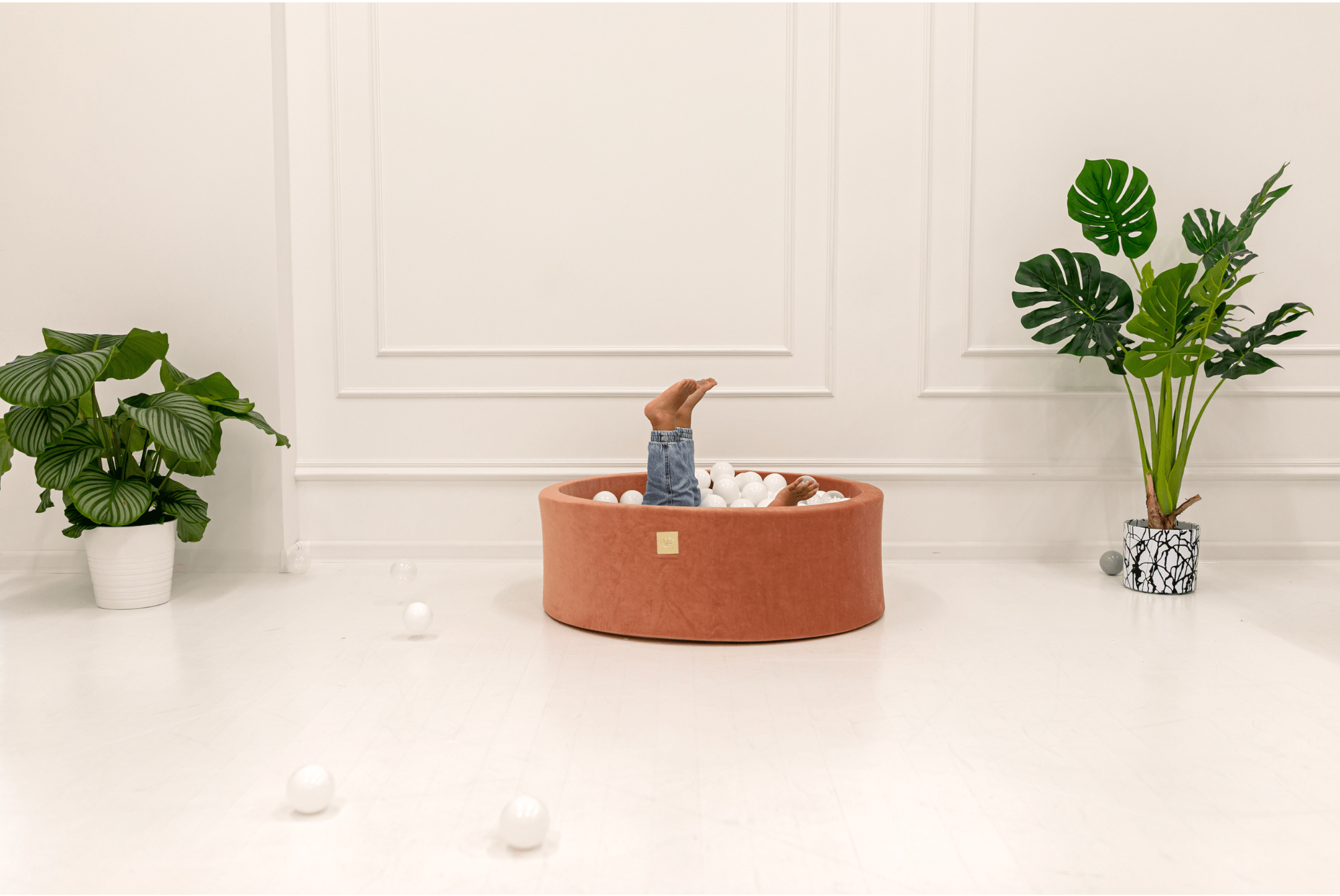 Meowbaby Velvet Foam Baby Ball Pit Powder Pink | Balls to Choose