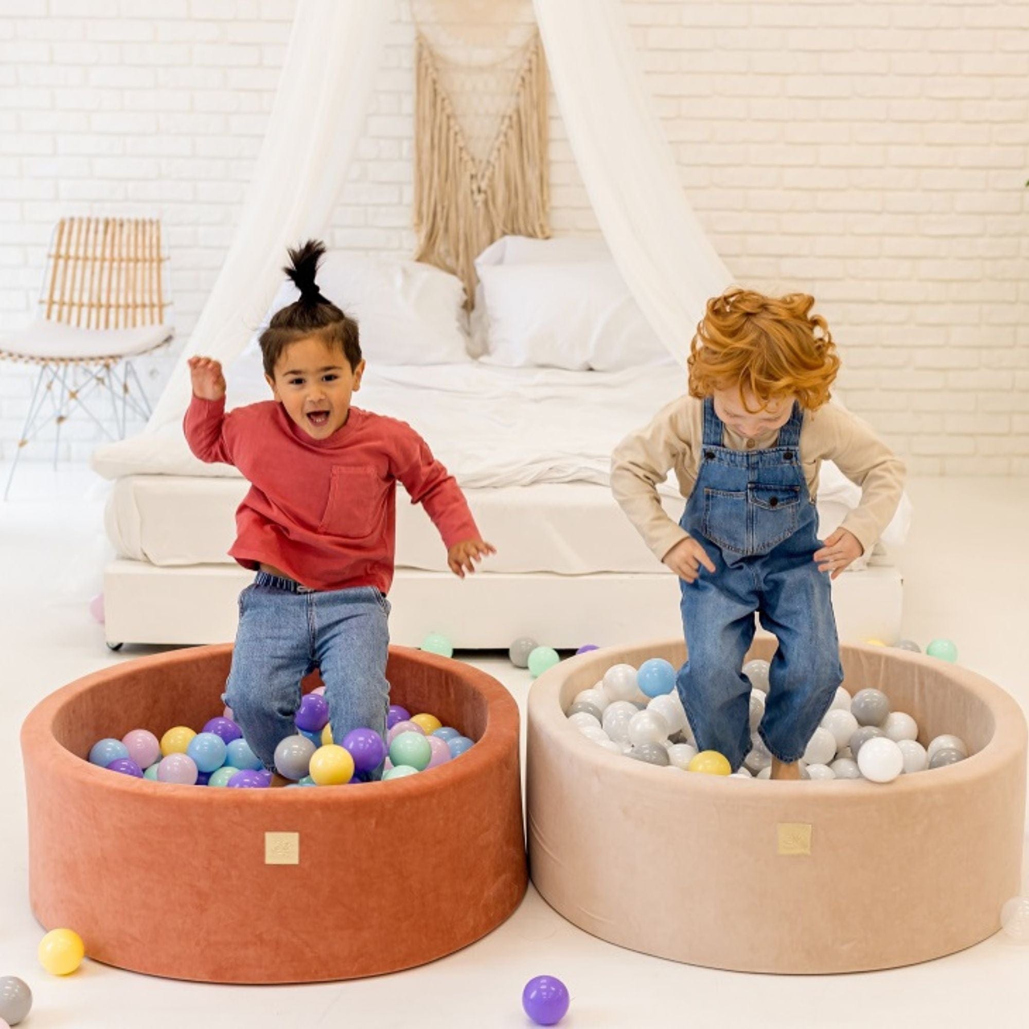 Meowbaby Velvet Foam Baby Ball Pit Powder Pink | Balls to Choose