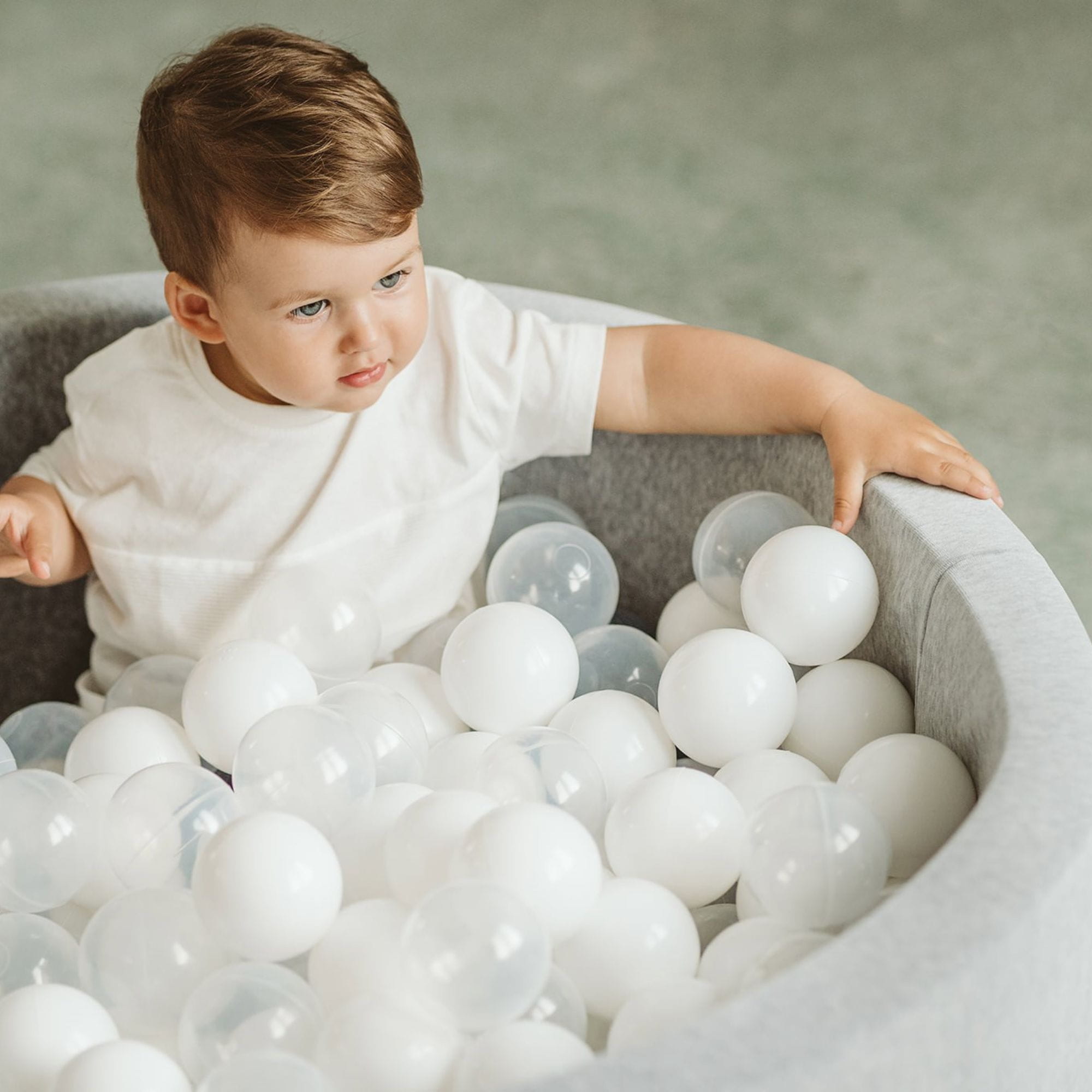 Velvet Ball Pit Meowbaby