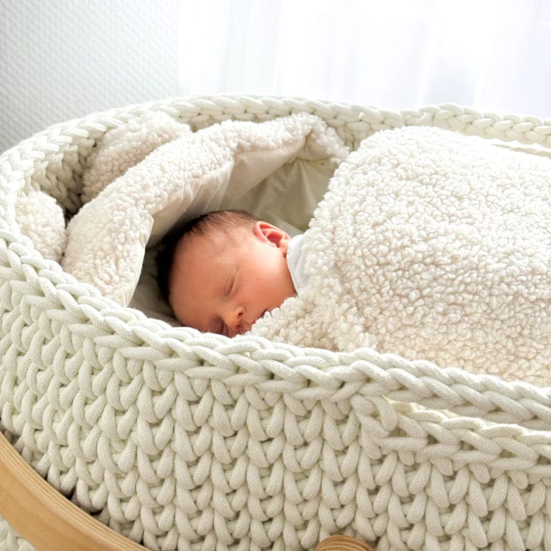 MeowBaby Kokon niemowlęcy - śpiące niemowlę