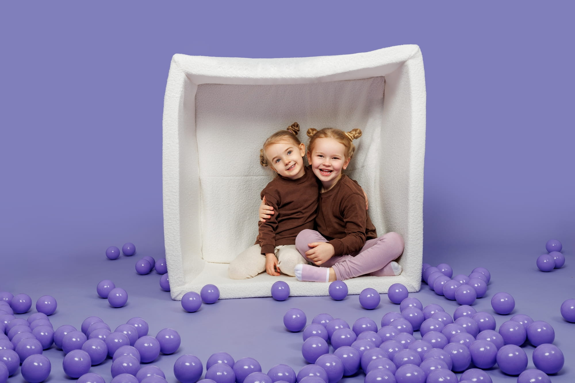 Boucle Ball Pit White Square Meowbaby