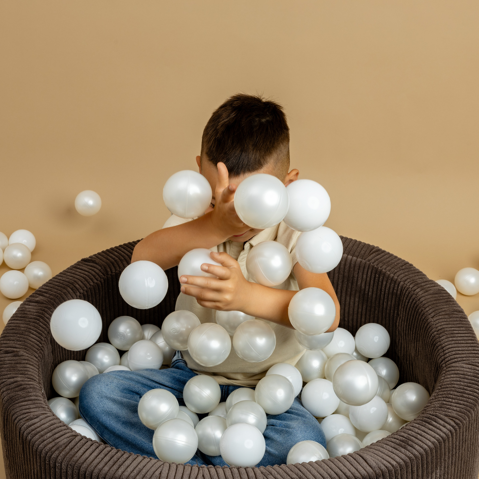 Aesthetic Ball Pit Meowbaby