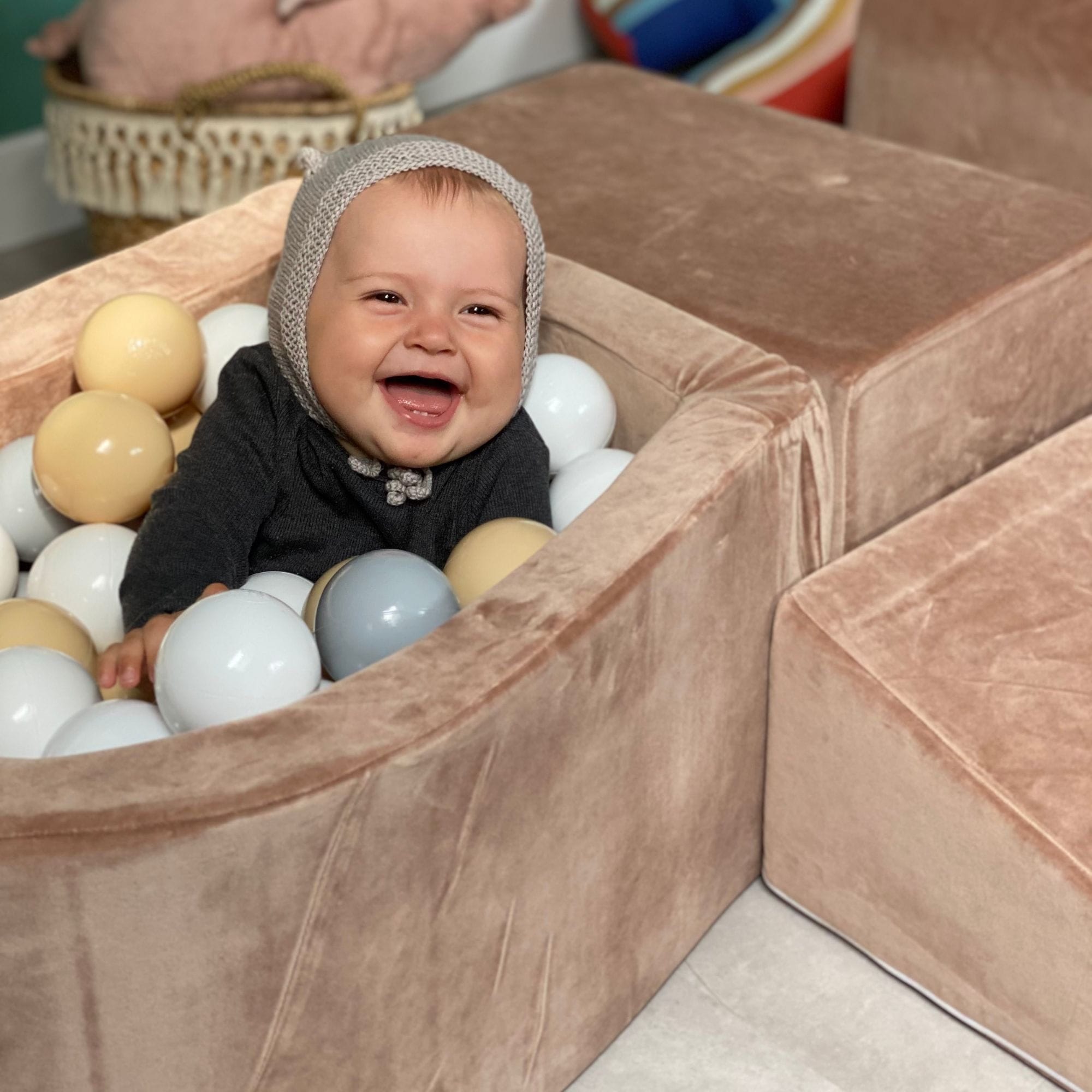 Meowbaby Velvet Ecru-Beżowy - Piankowy Plac Zabaw dla Dzieci | Z Małym Basenem z Kulkami