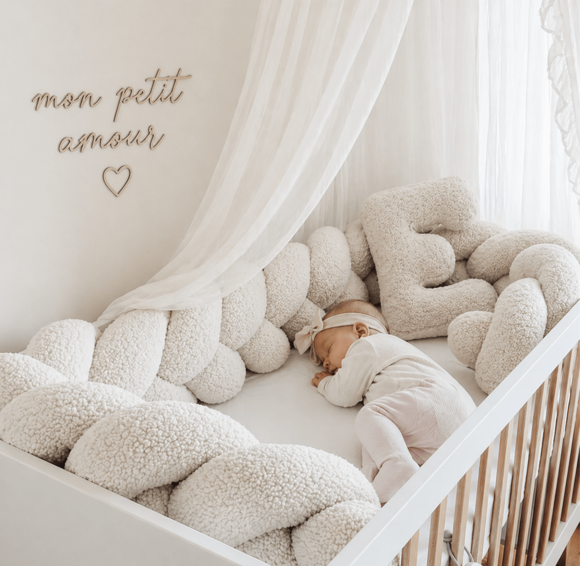 Meowbaby Warkocz Ochronny do Łóżeczka – Miękki Ochraniacz dla Dziecka | Bearly